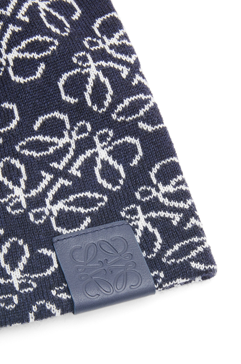 All-over Anagram beanie in wool 4