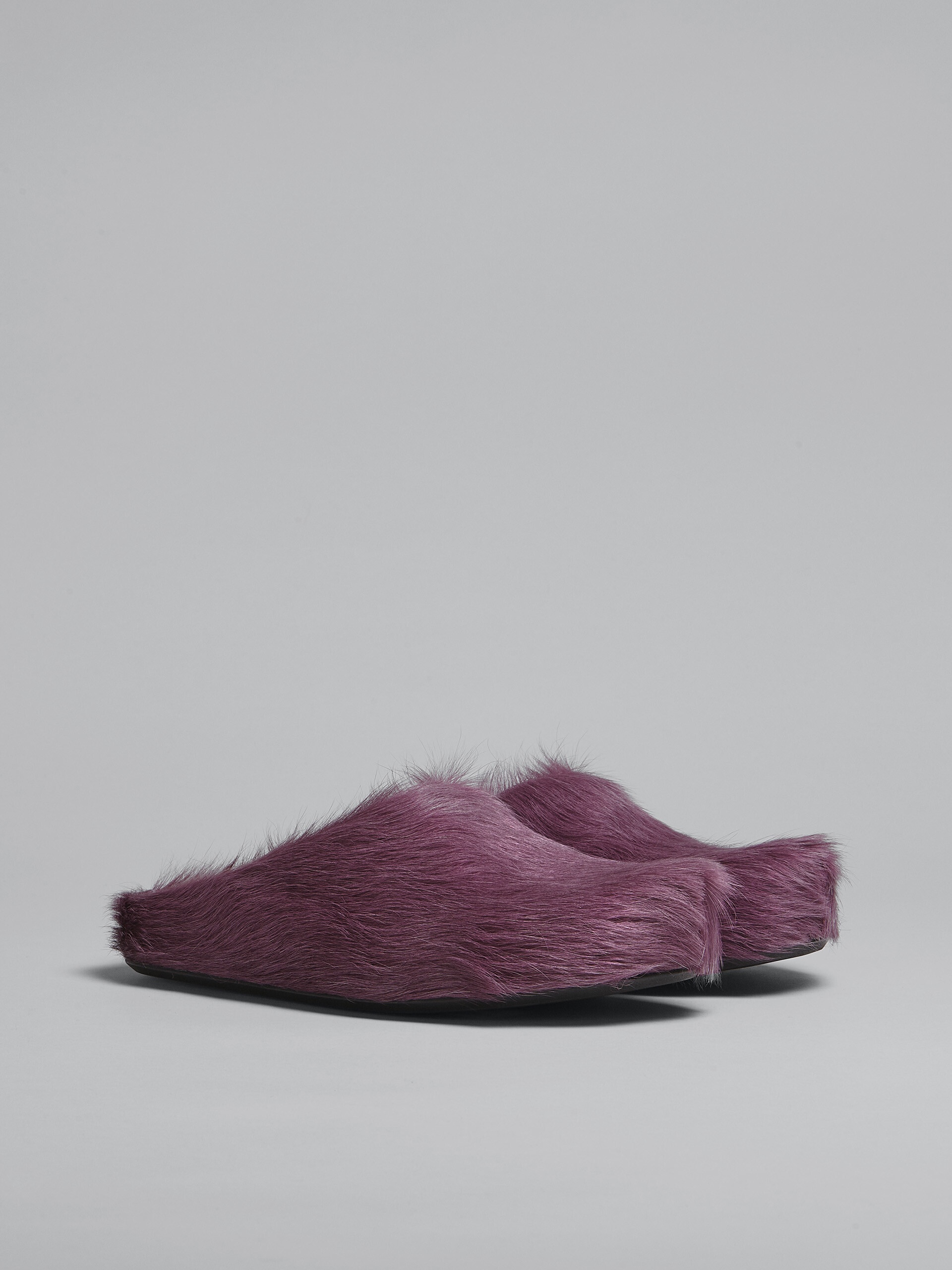 PURPLE LONG HAIR CALFSKIN FUSSBETT SABOT - 2