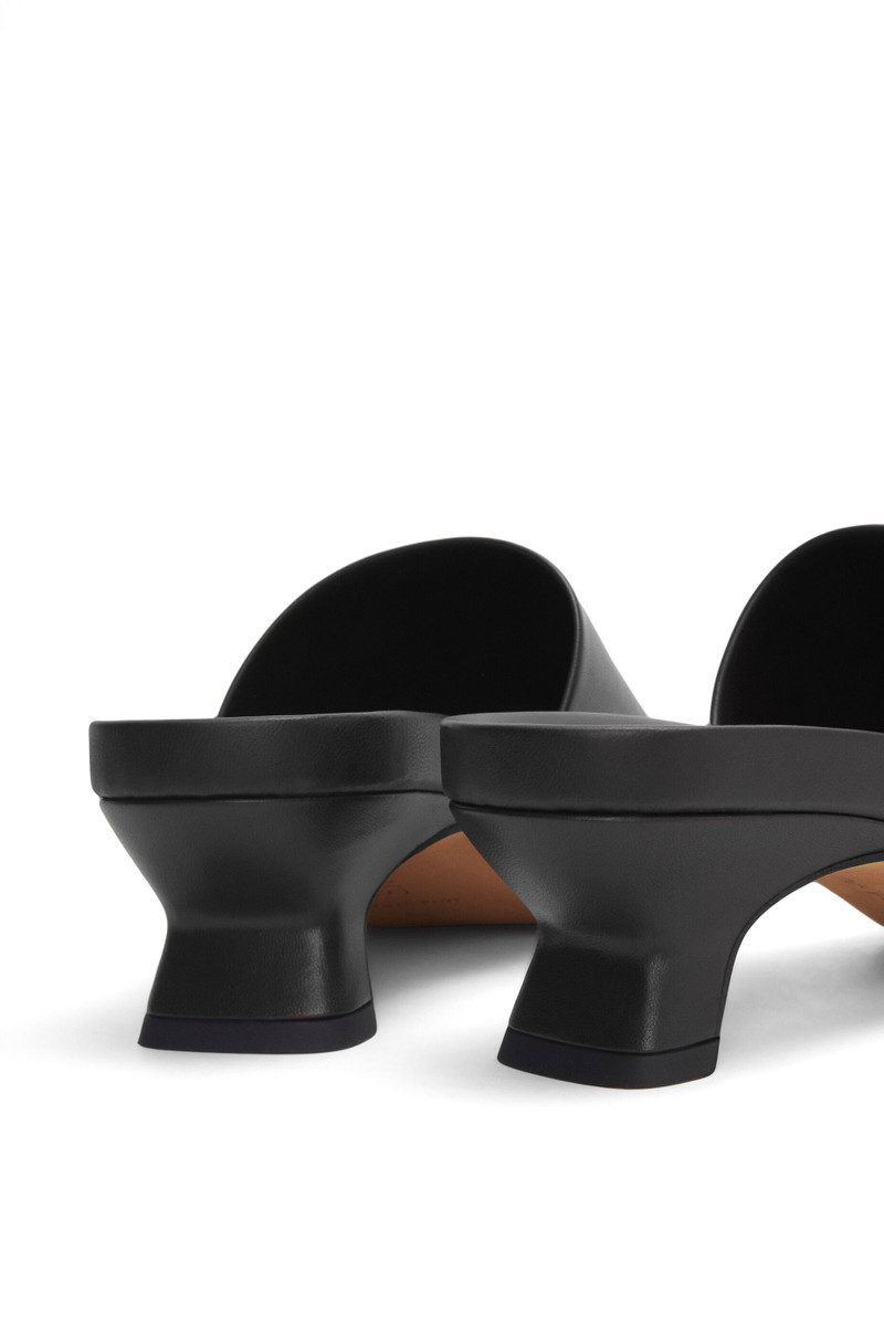 Ease slide in lambskin 5