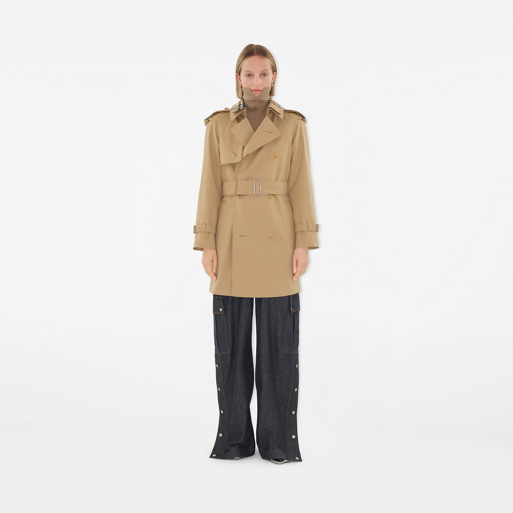 コート Burberry Embroidered Twill Coat Burberry Embroidered Twill Coat in Natural | Lyst