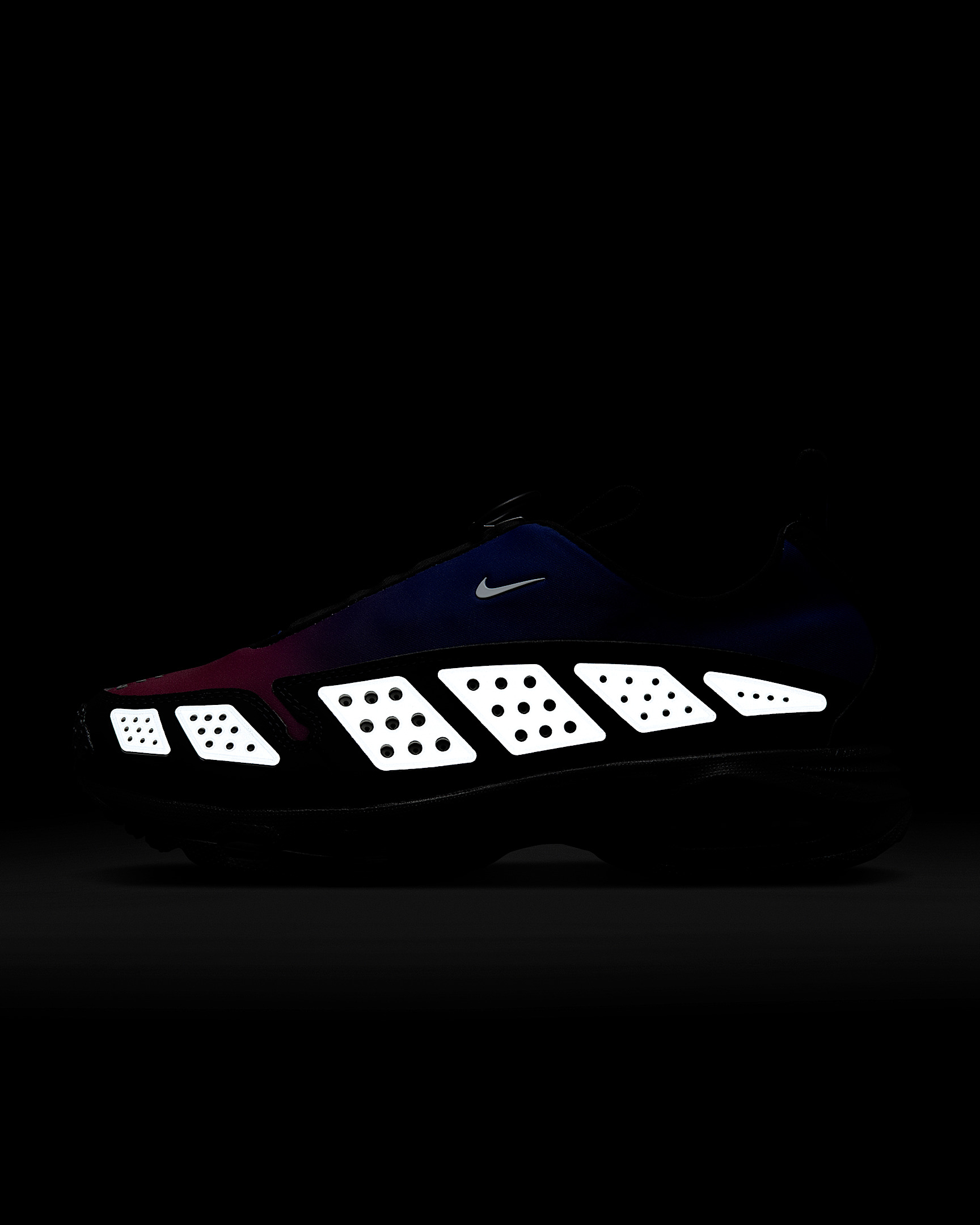 Nike Air Max SNDR Women's Shoes - 11