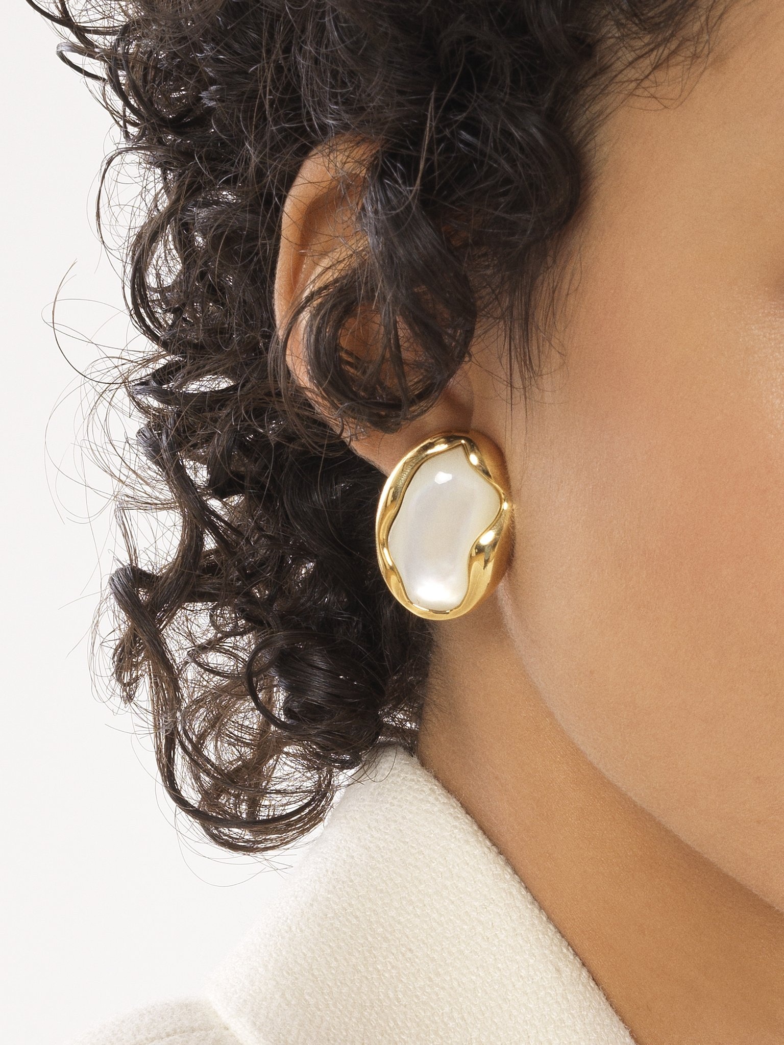 SYBIL CLIP-ON EARRINGS 4