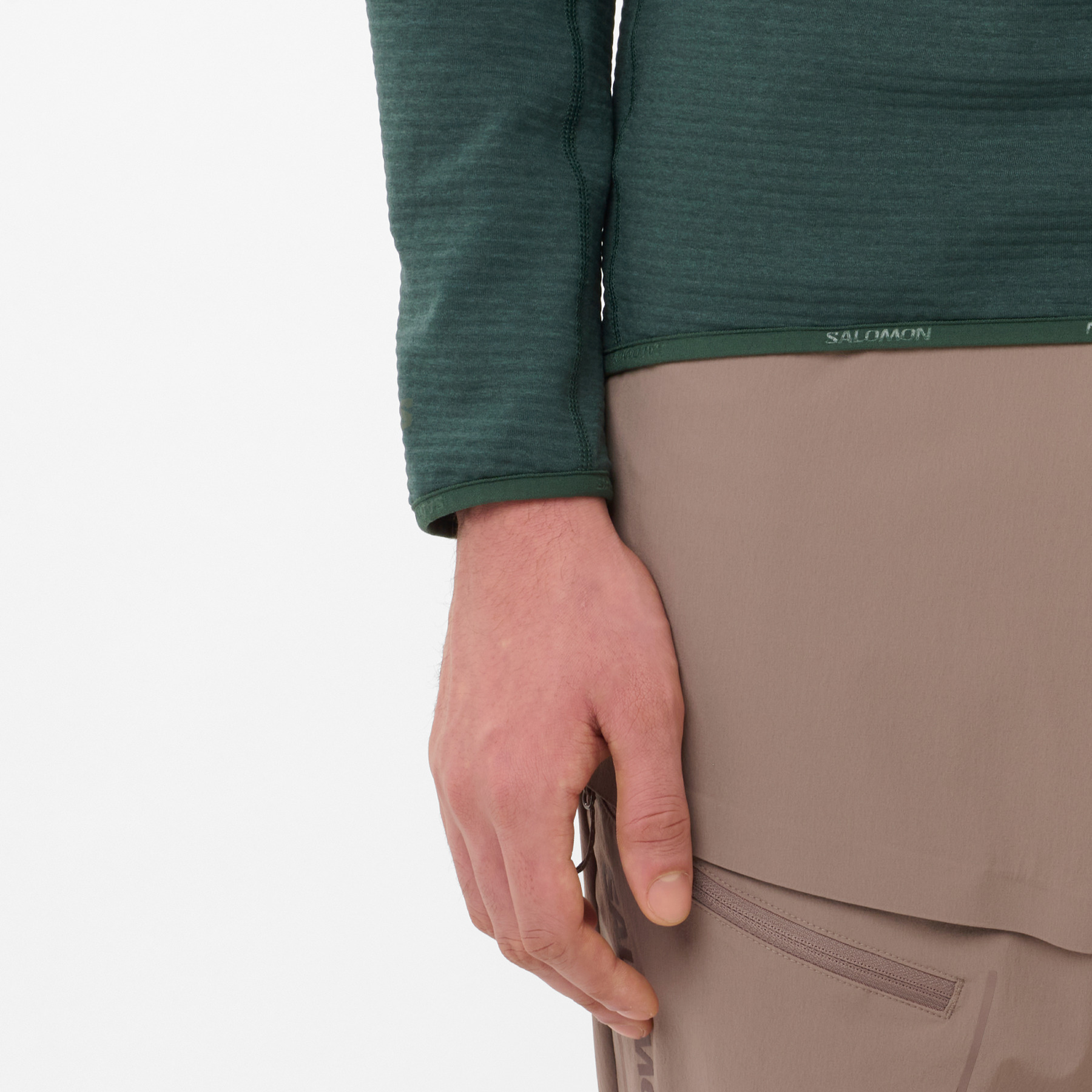 ESSENTIAL LIGHTWARM - 4