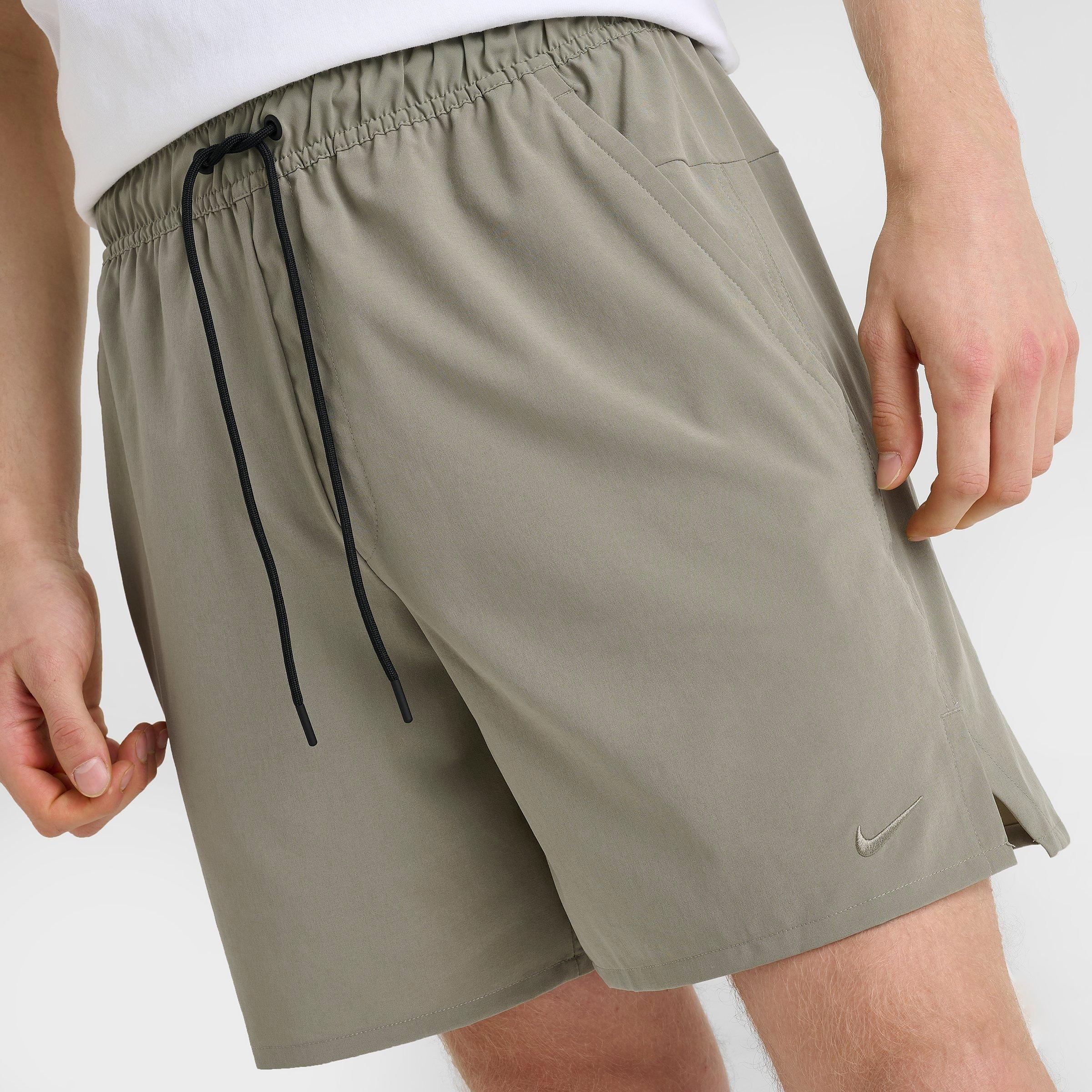 MEN'S NIKE UNLIMITED DRI-FIT 7" UNLINED VERSATILE SHORTS - 5