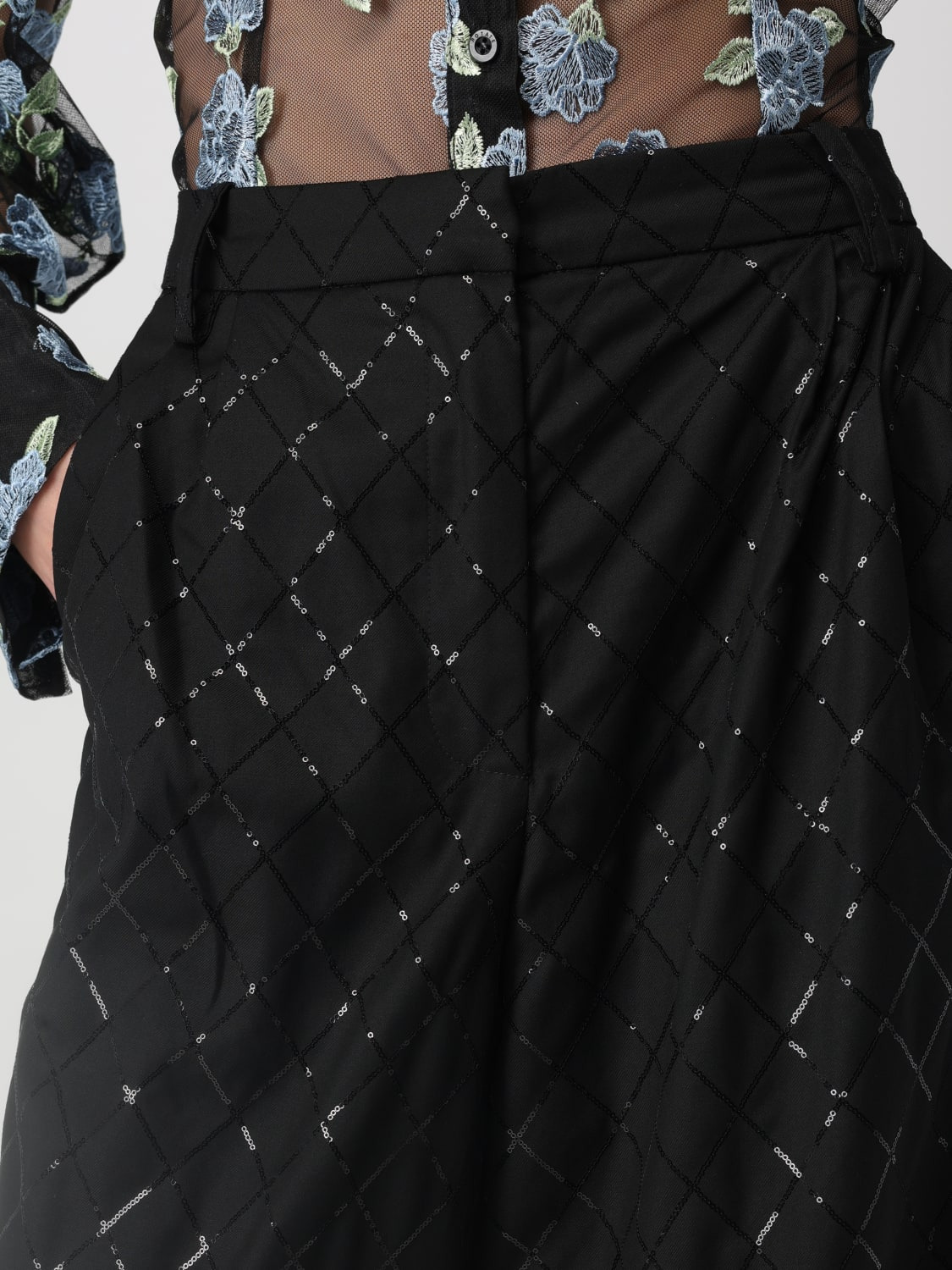 Pants woman Rotate - 4