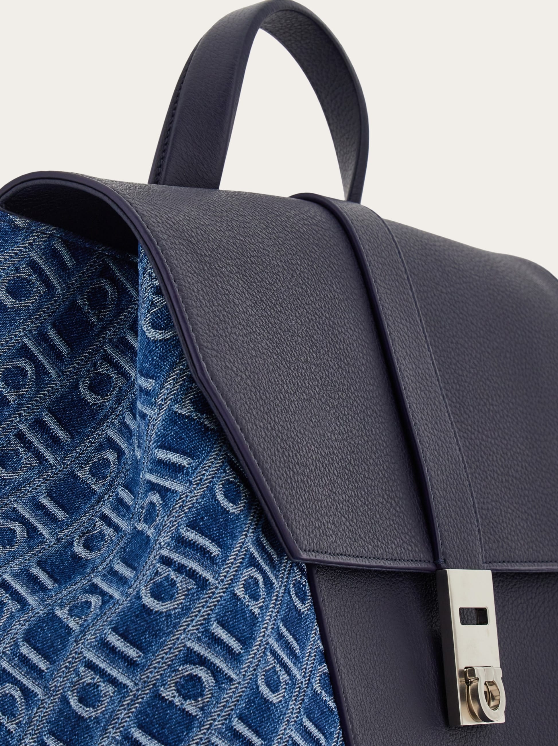 Ferragamo Monogram backpack - 7