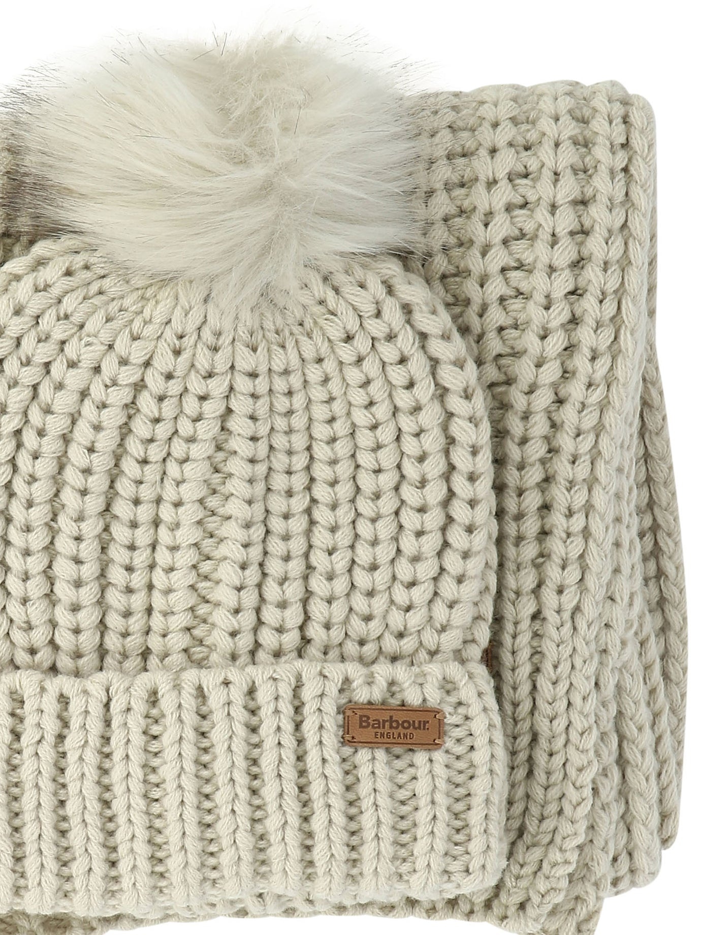 Saltburn Scarves Beige - 2
