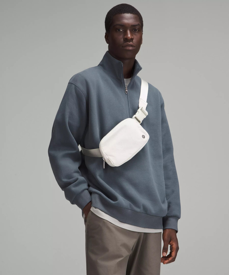 lululemon Everywhere Belt Bag 1L outlook