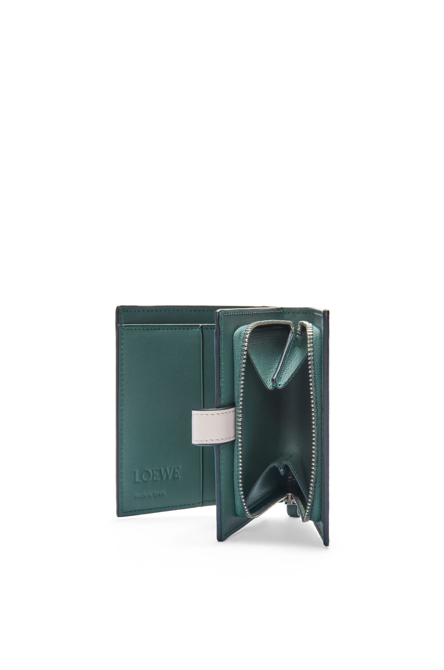 Compact zip wallet in soft grained calfskin - 3