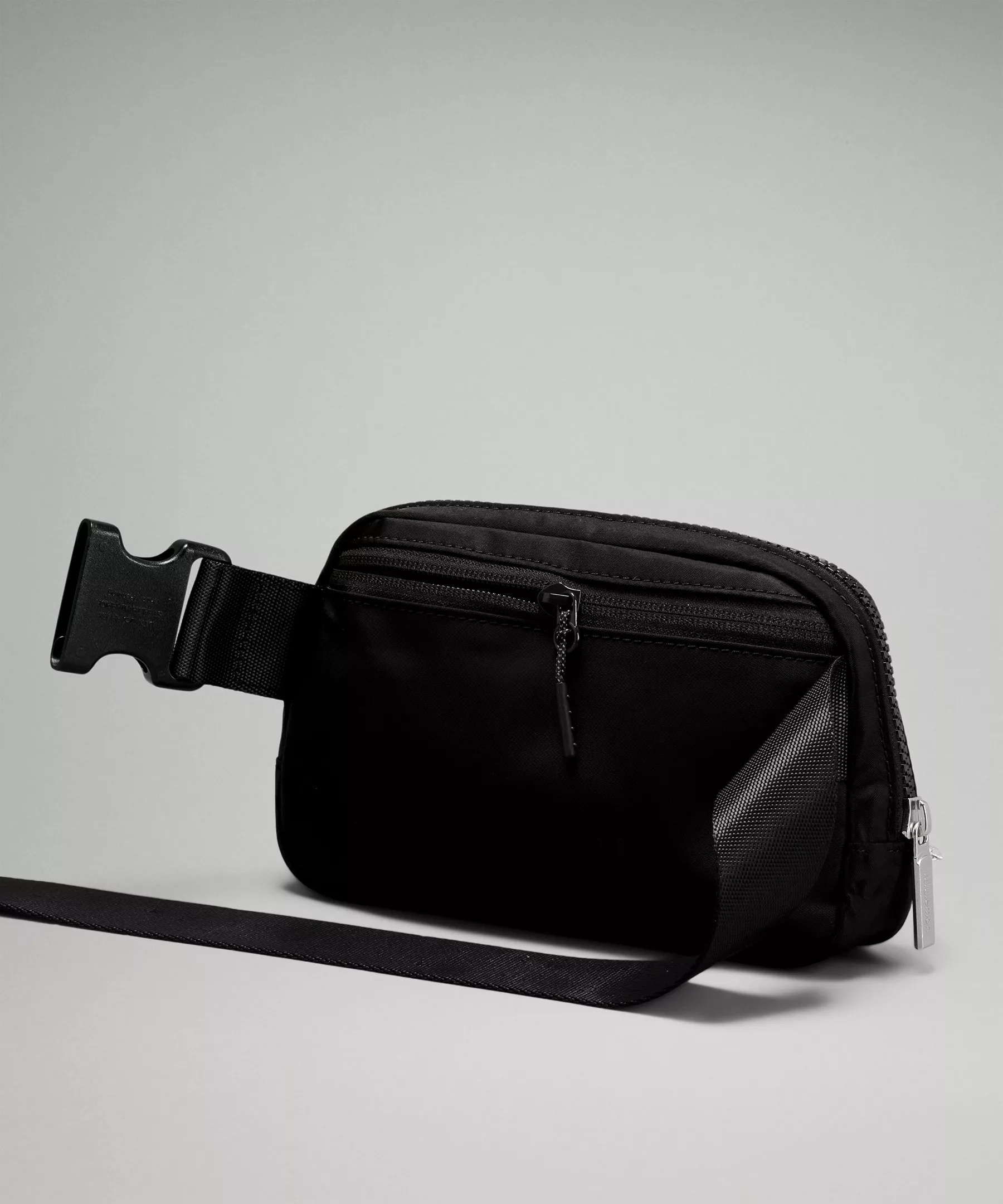Everywhere Belt Bag 1L - 4