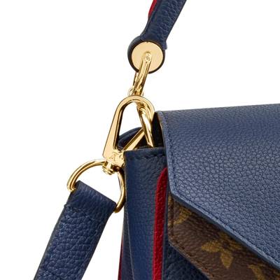 Louis Vuitton Double V outlook