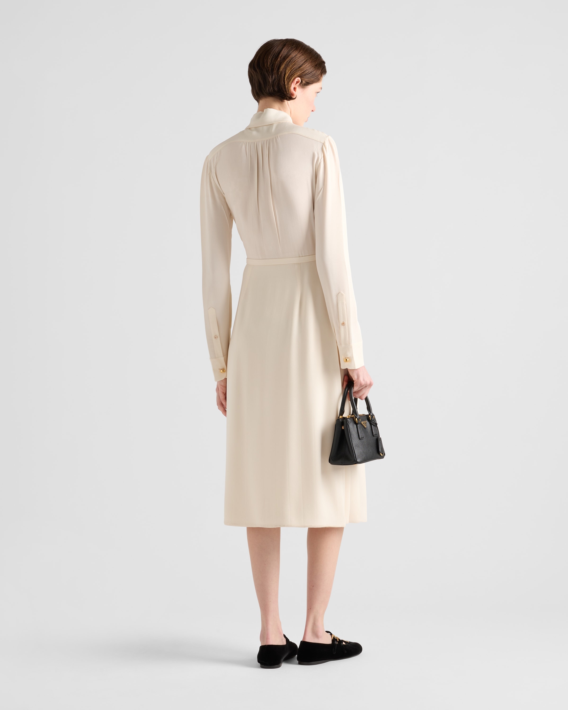 Long pleated satin sablé dress - 5