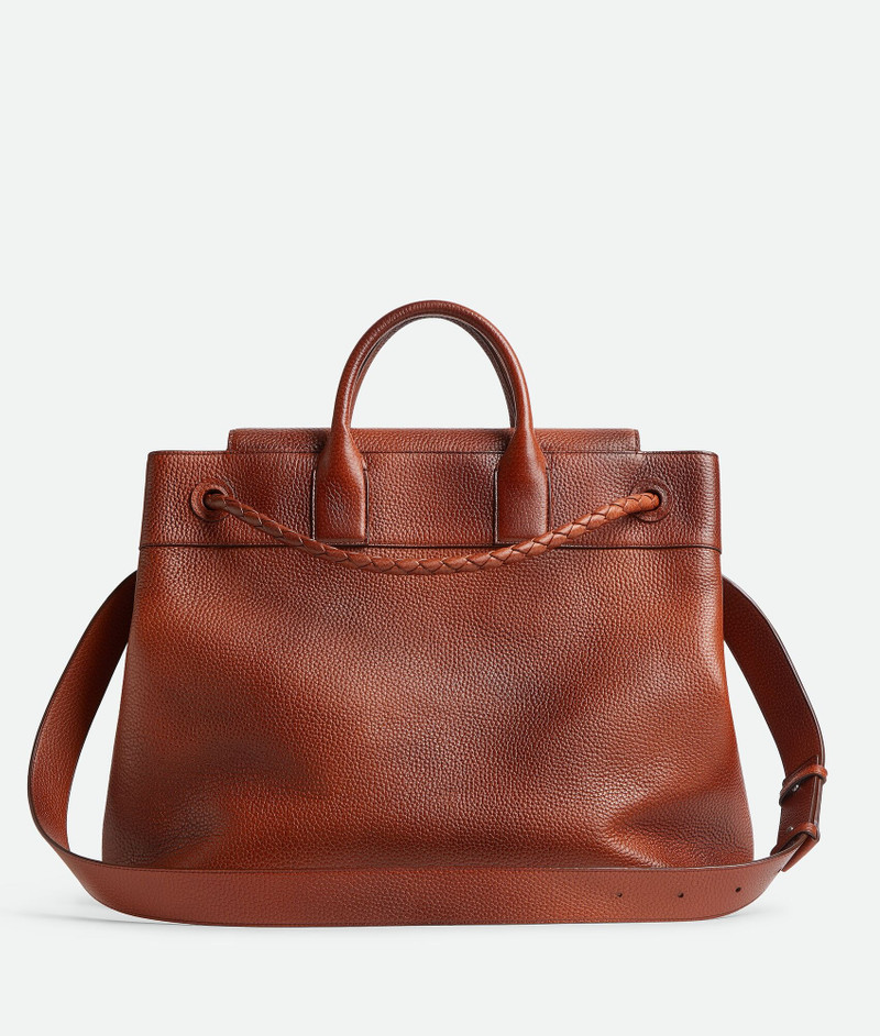 Bottega Veneta Andiamo Voyager outlook