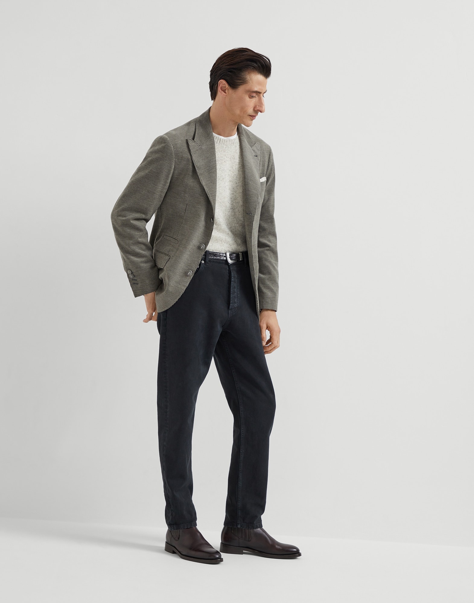 Wool, silk and cashmere corduroy deconstructed blazer with large peak lapels and metal buttons - 5