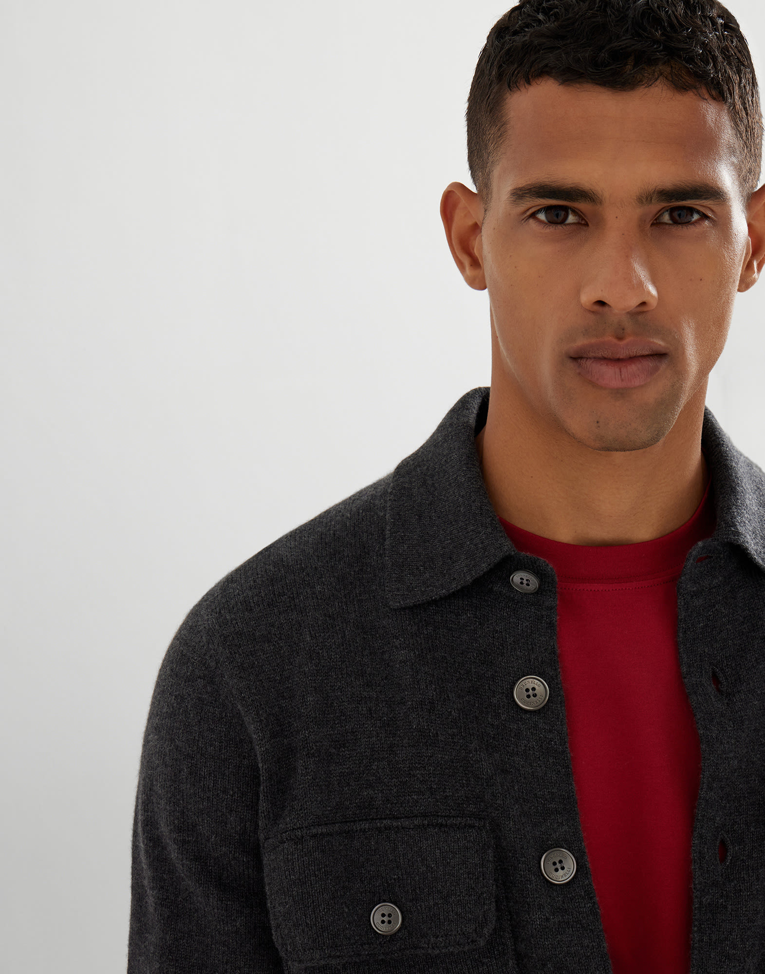Cashmere shirt-style cardigan with chest pockets - 3