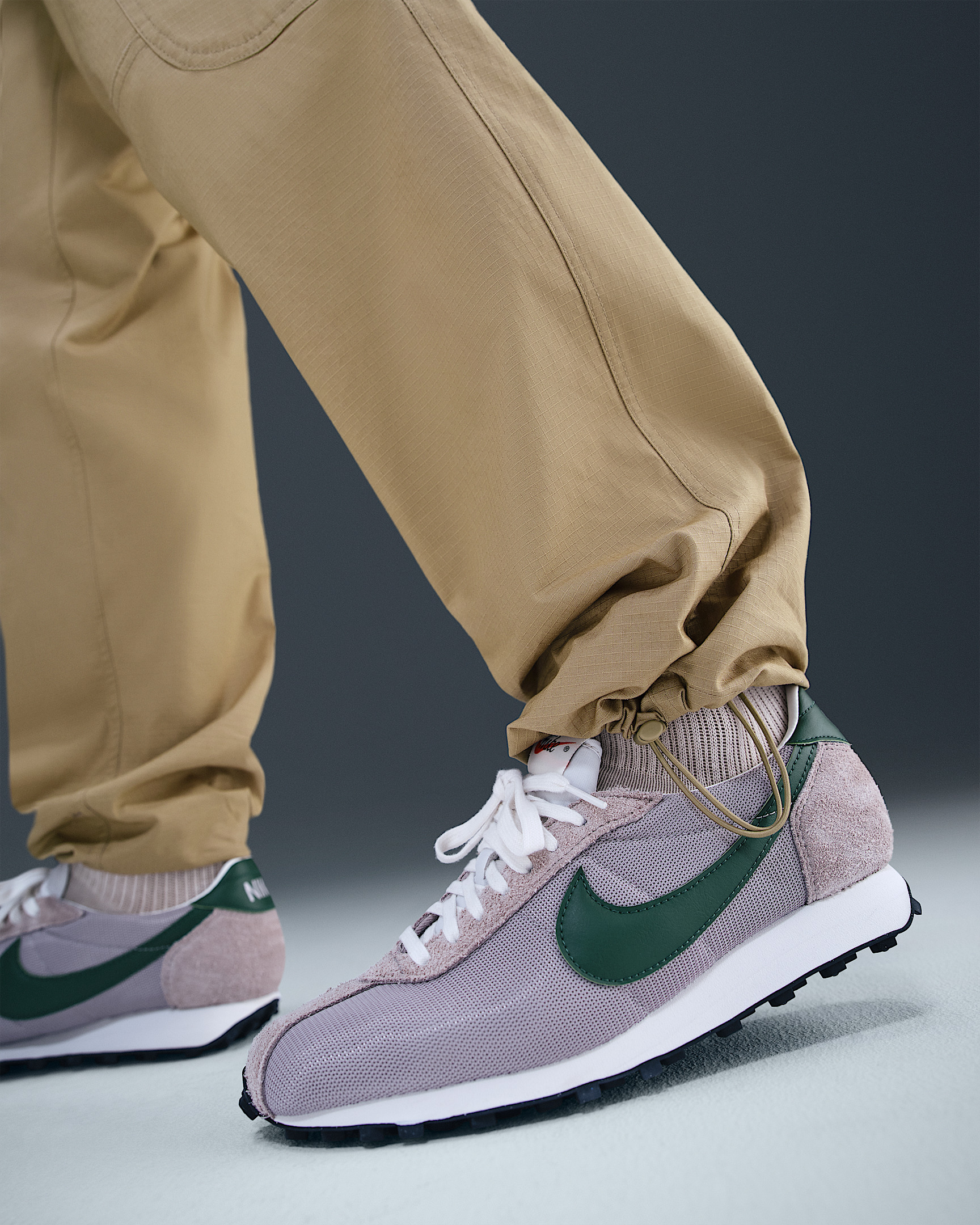 Nike Sportswear Club Men's Woven Cargo Pants - 6