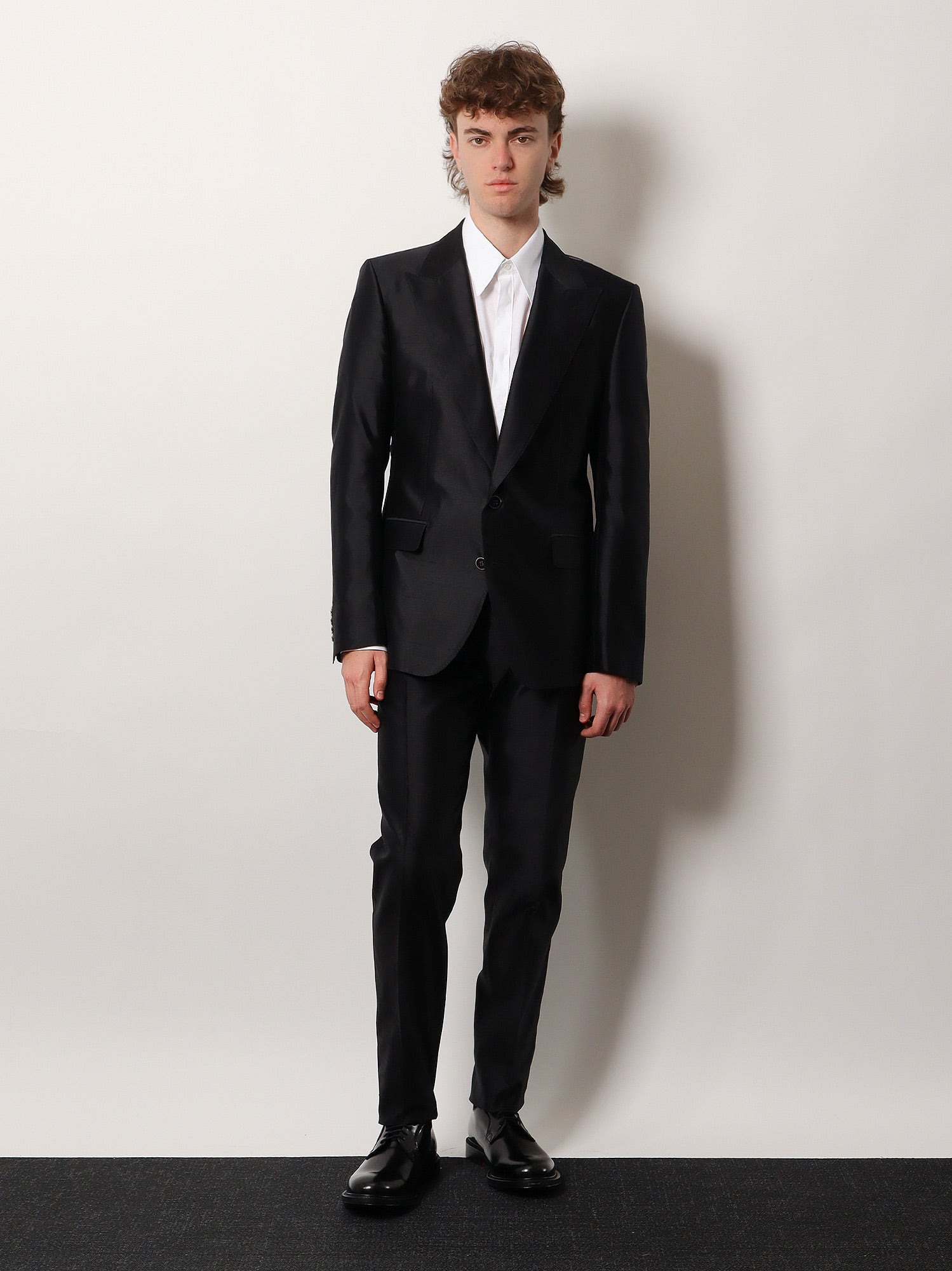 Dolce & Gabbana Men Sicilia Light Silk Shantung Suit - 2