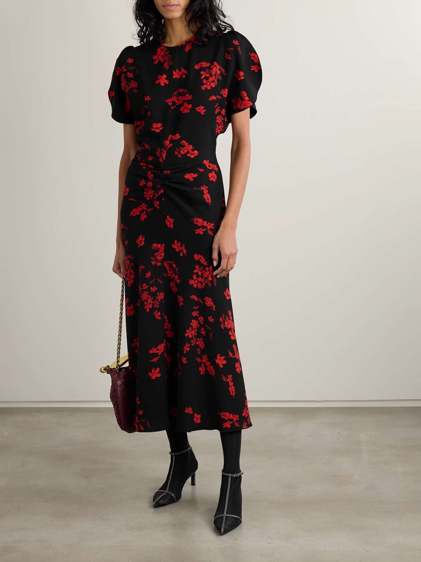 Gathered floral-print crepe midi dress - 2