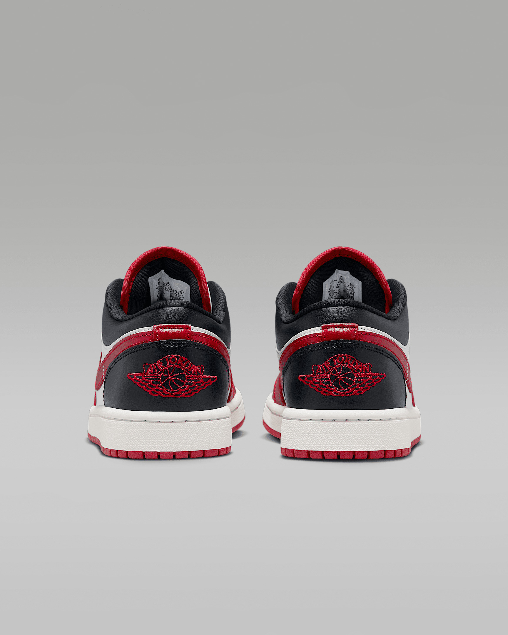 Air Jordan 1 Low Women's Shoes - 6