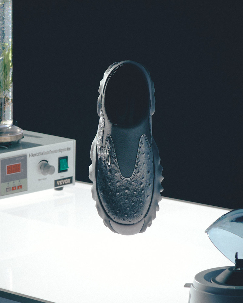 Oakley Factory Team Ostrich Chop Saw Mule - Black 6