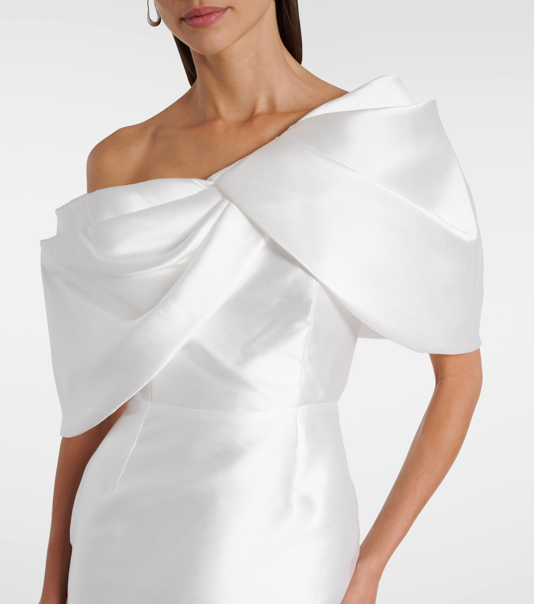 Bridal Davina asymmetric draped satin gown - 4