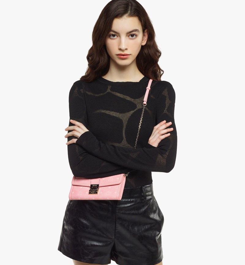 MCM Tracy Chain Wallet in Visetos outlook