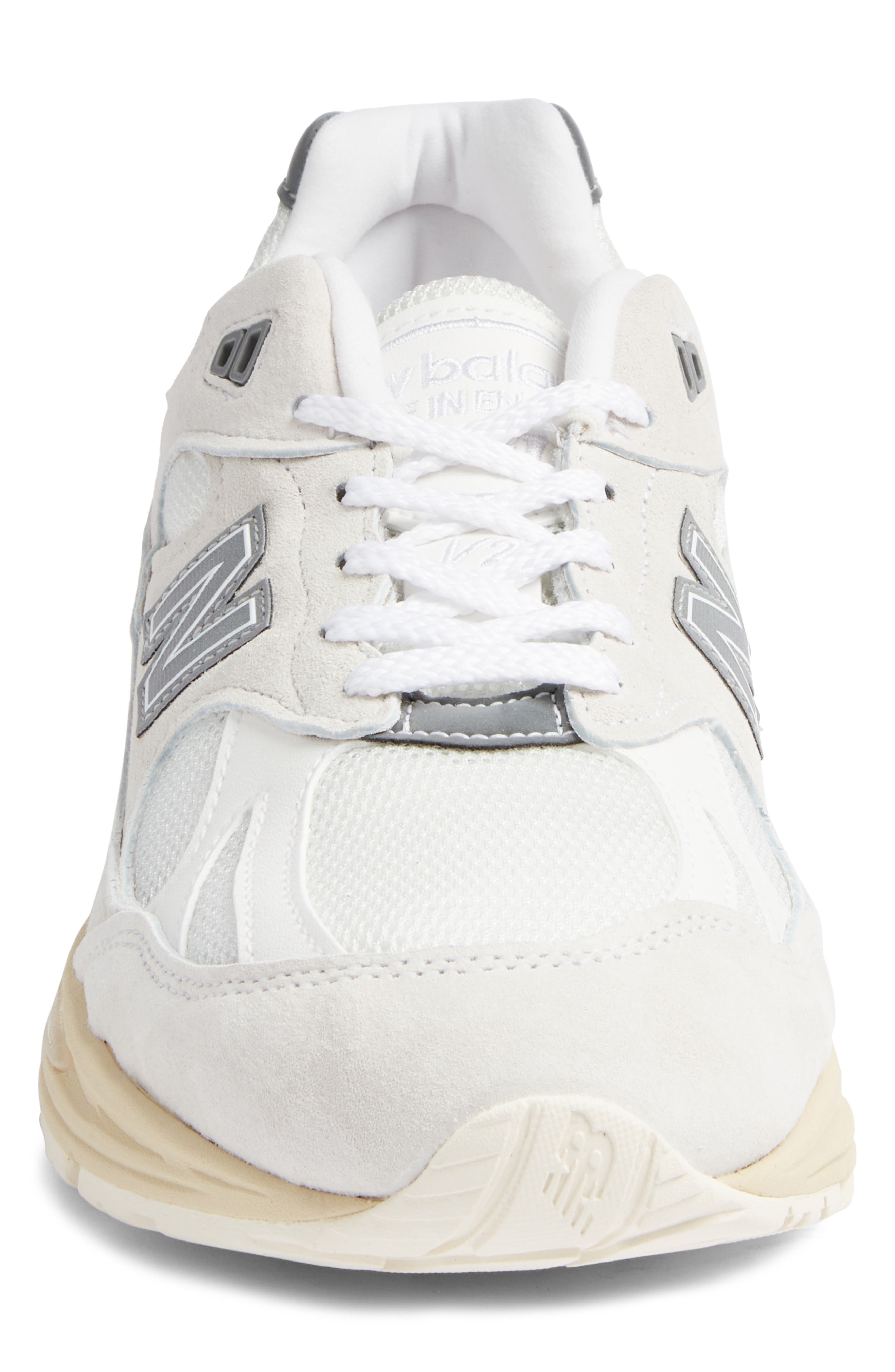 New Balance Gender Inclusive Made in UK 991 v2 Sneaker in Wind Chime/White at Nordstrom - 4