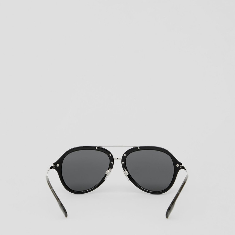 Check Detail Pilot Sunglasses 6