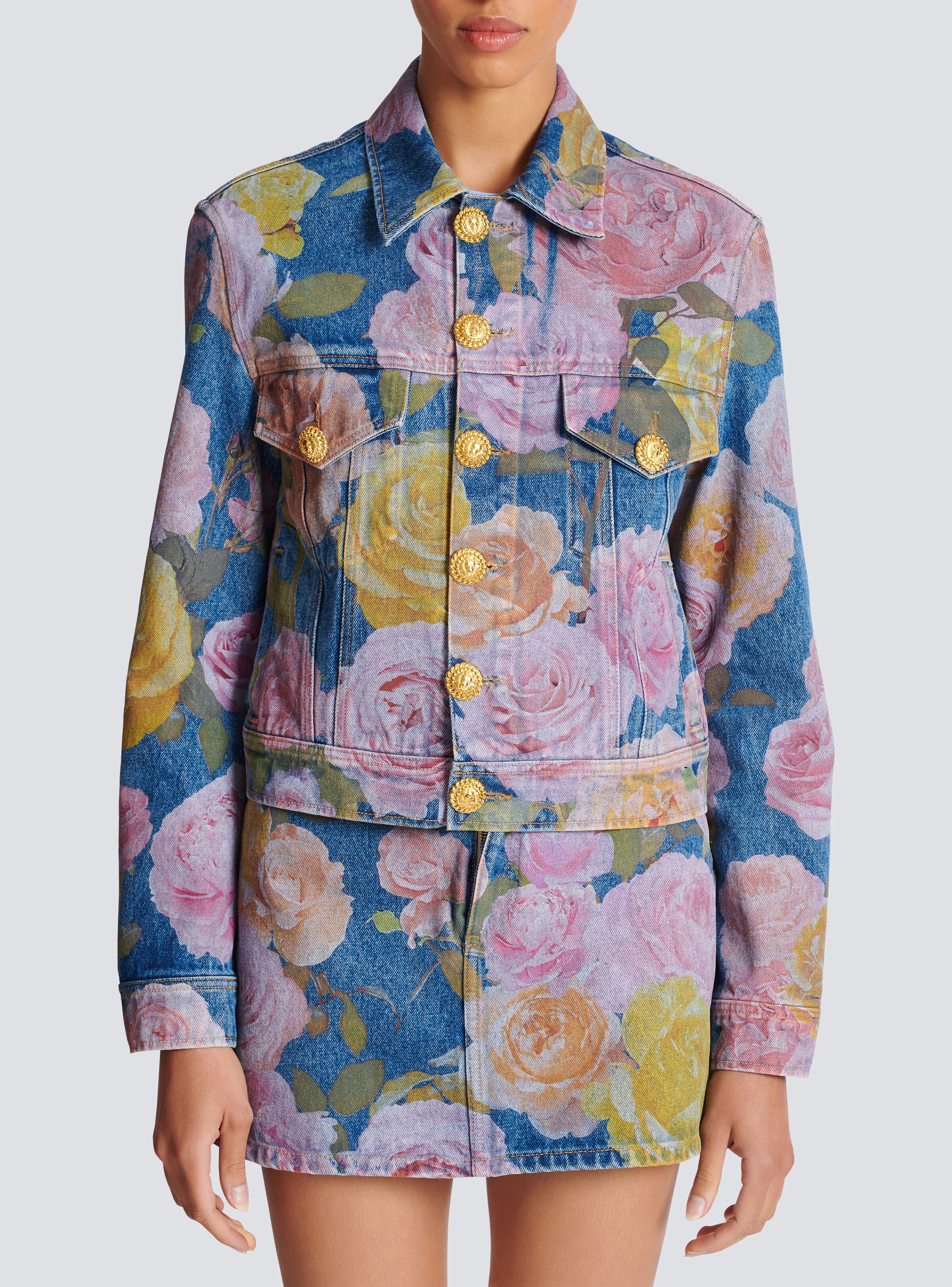 Denim jacket with Pastel Roses print - 5