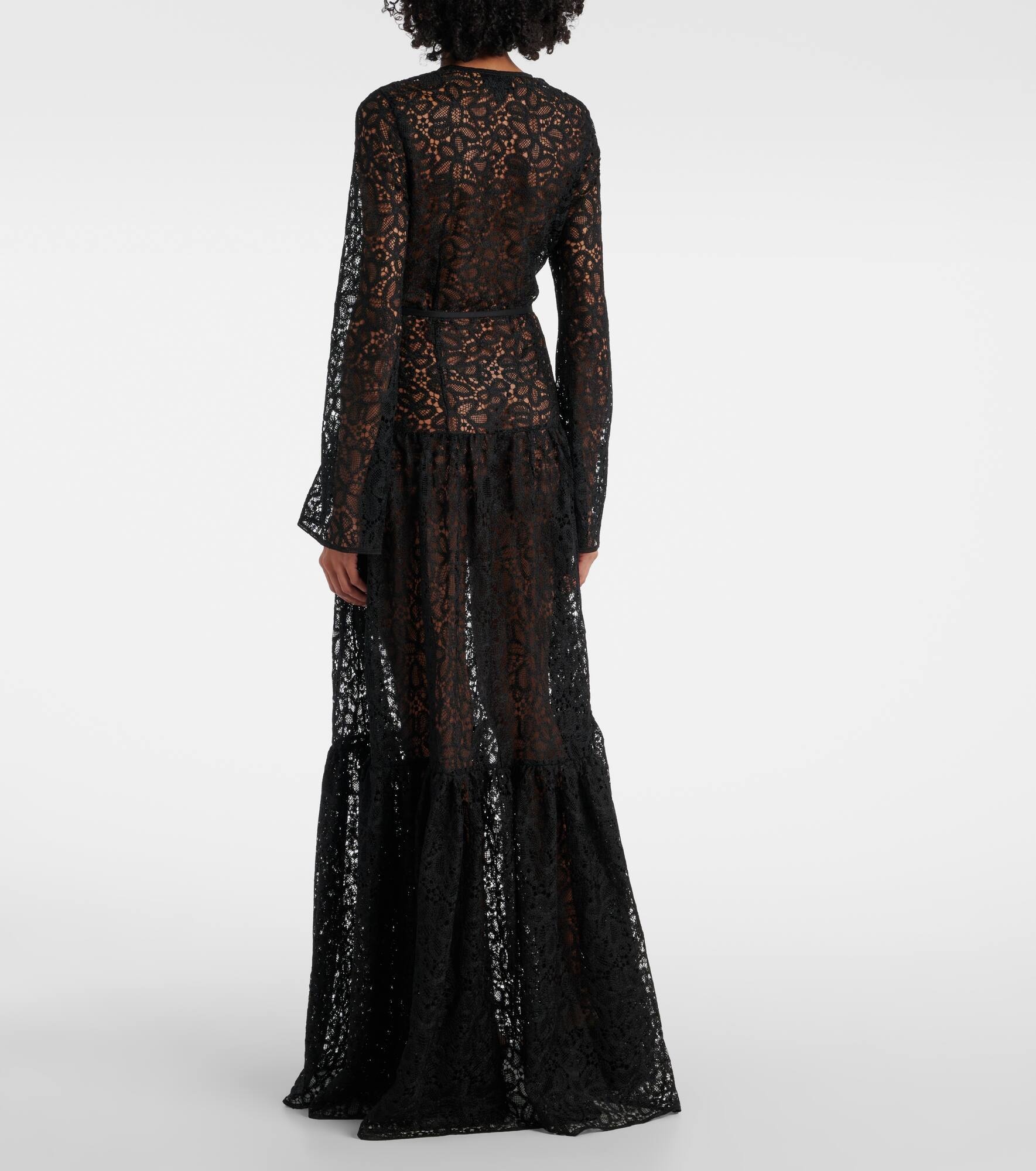 Lace gown - 3