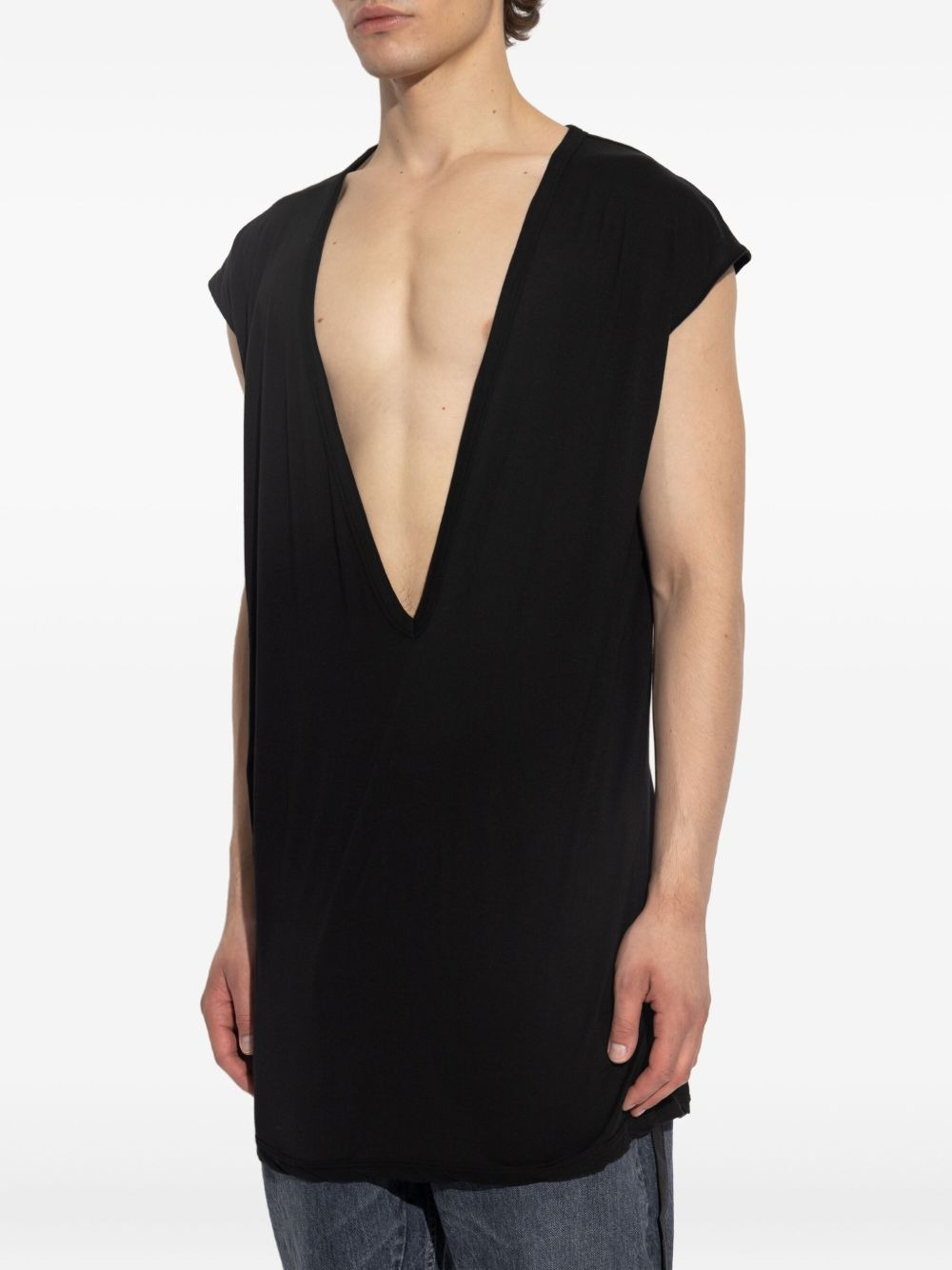 deep-v-neck sleeveless top - 3
