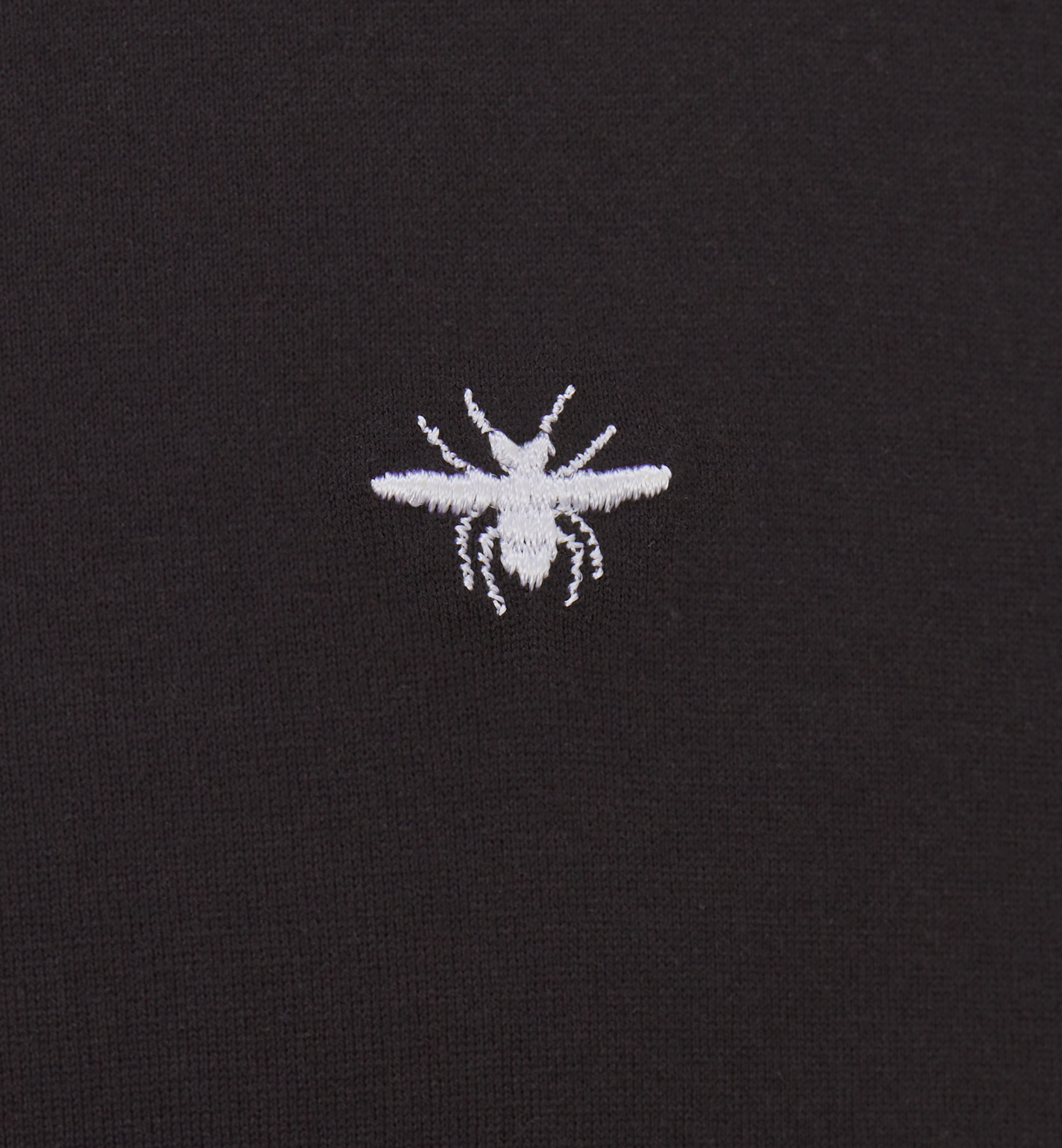 T-Shirt with Bee Embroidery - 7