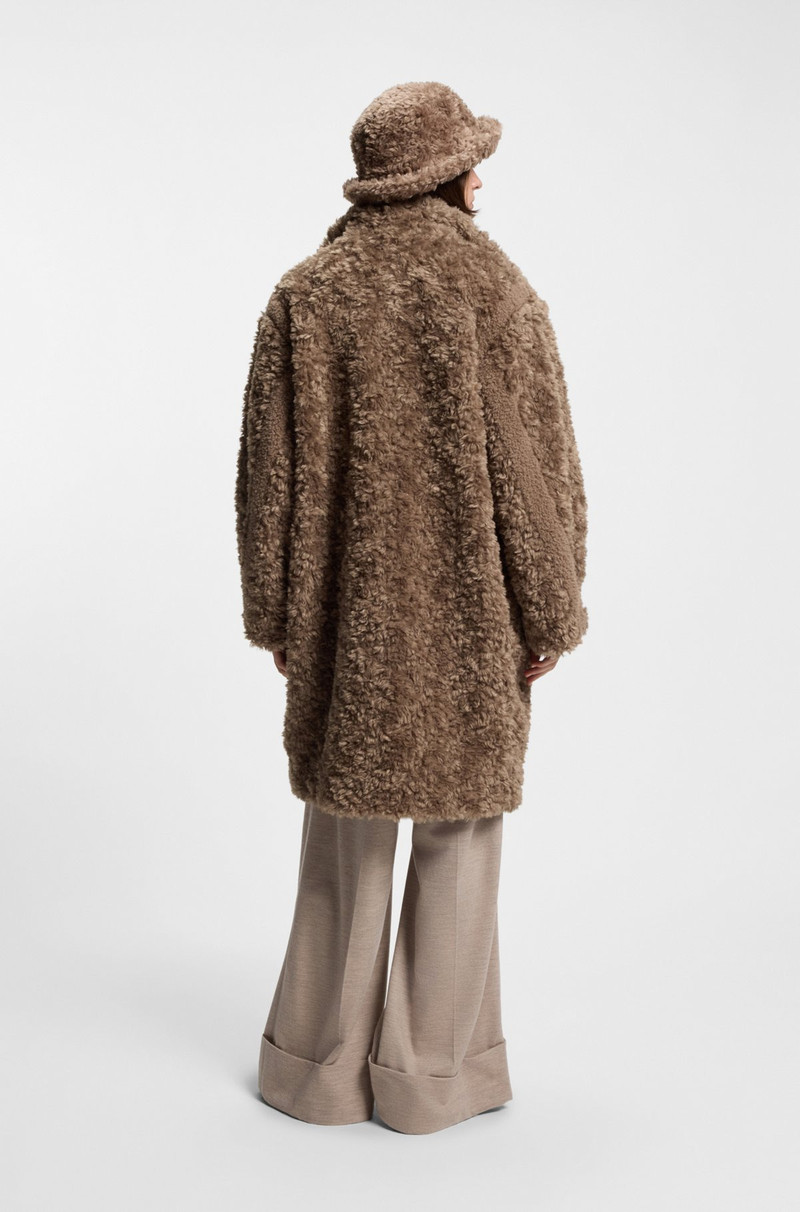 CONCEALED-CLOSURE COAT IN FAUX FUR 4