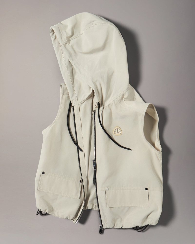 ELEVATE HOODED VEST 1