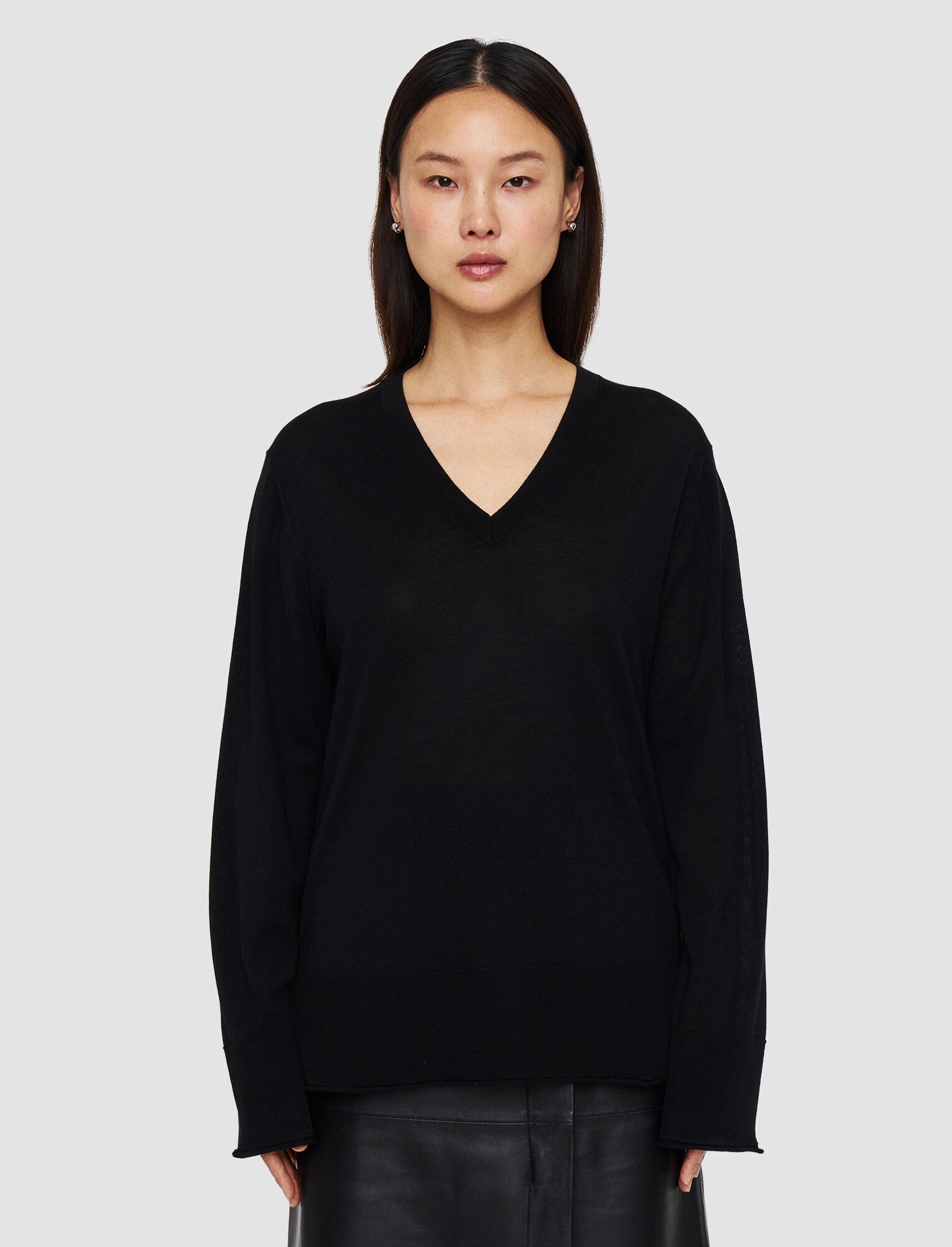 Super Fine Merino Silk V Neck Jumper - 3