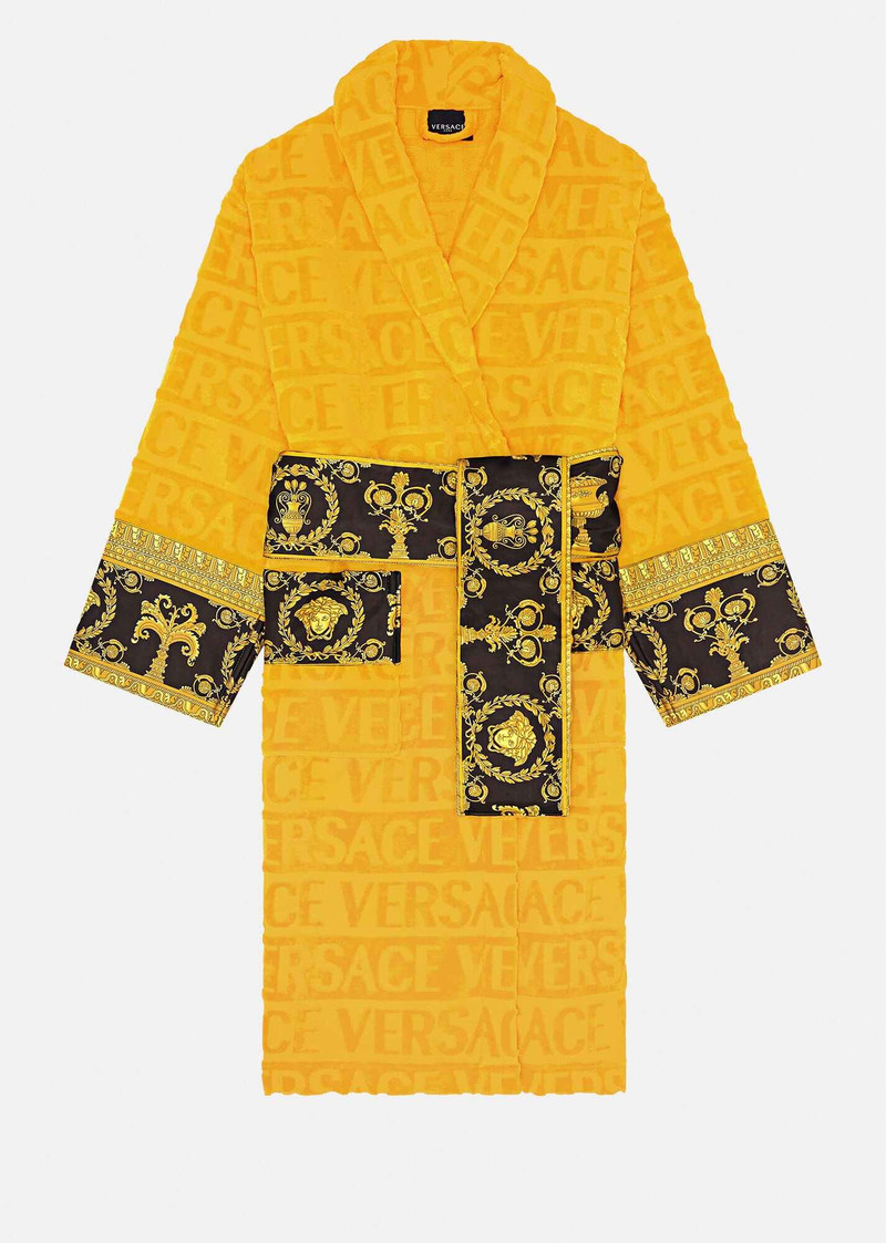I ♡  Baroque Bathrobe 1