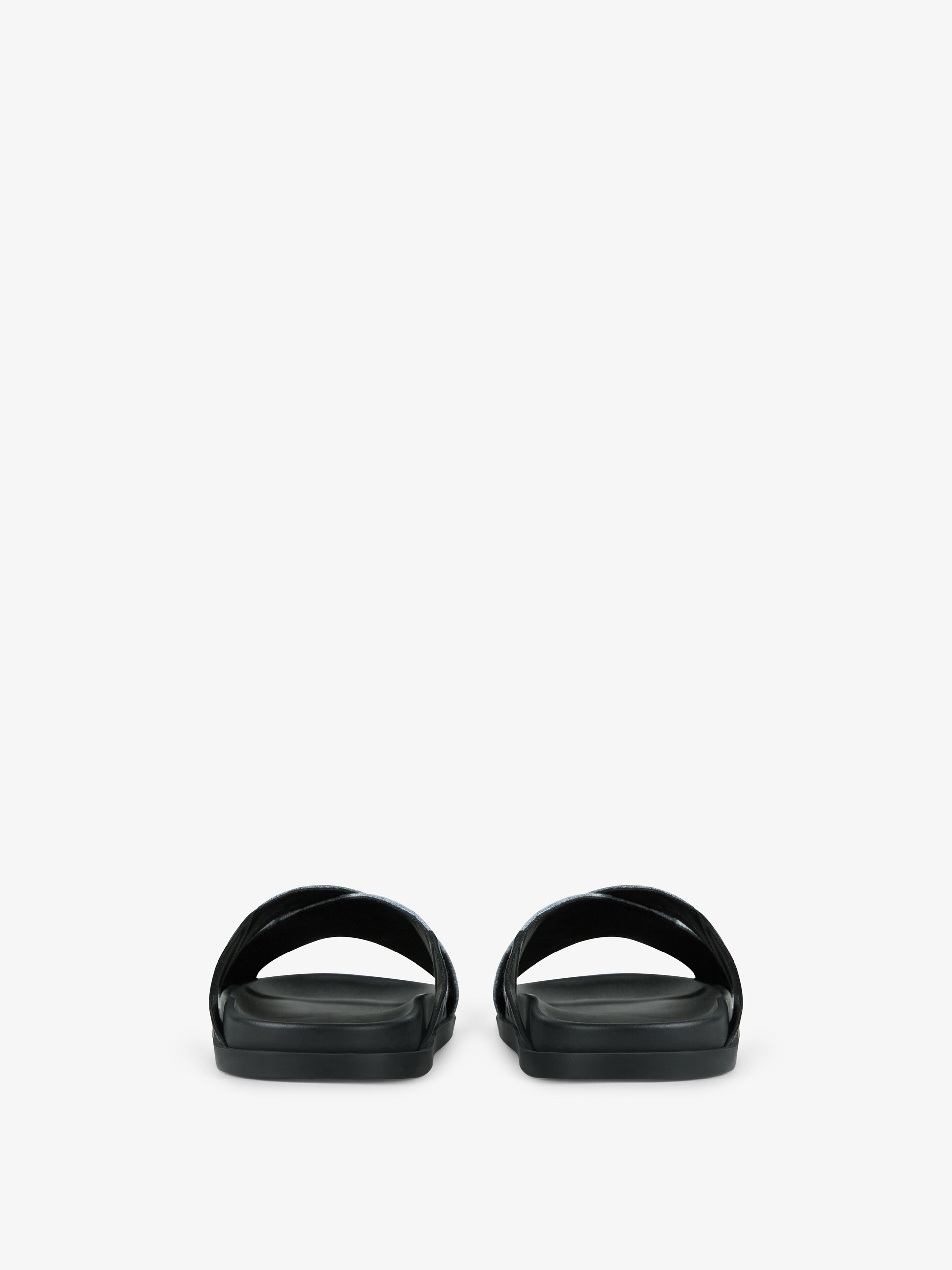 G PLAGE FLAT SANDALS WITH CROSSED STRAPS IN 4G DENIM - 6