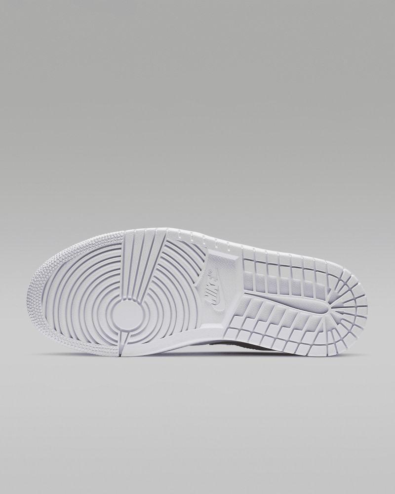 Jordan Air Jordan 1 Low SE Women's Shoes outlook