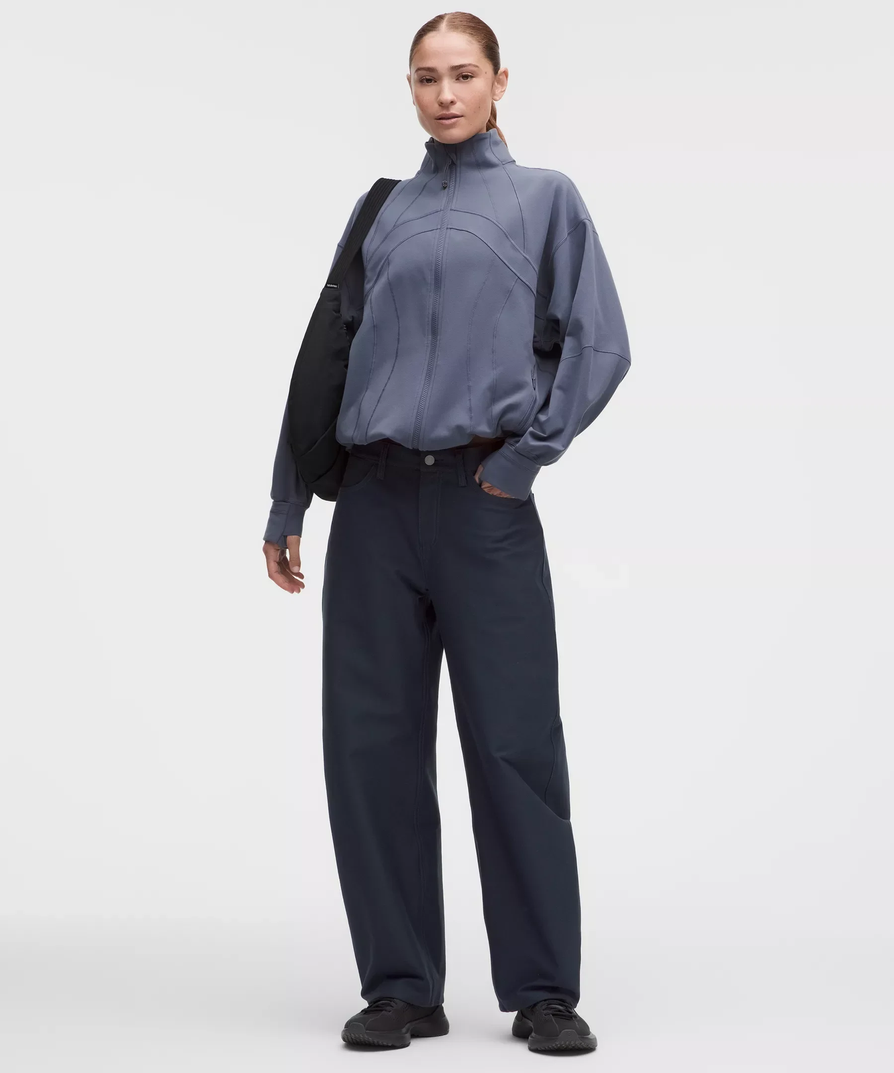 EasyFive Low-Rise Barrel-Leg Pant *Regular - 1