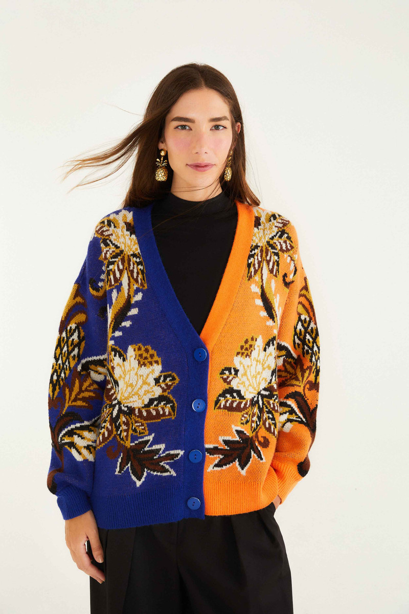 Mixed Arabesque Paradise Knit Cardigan 1