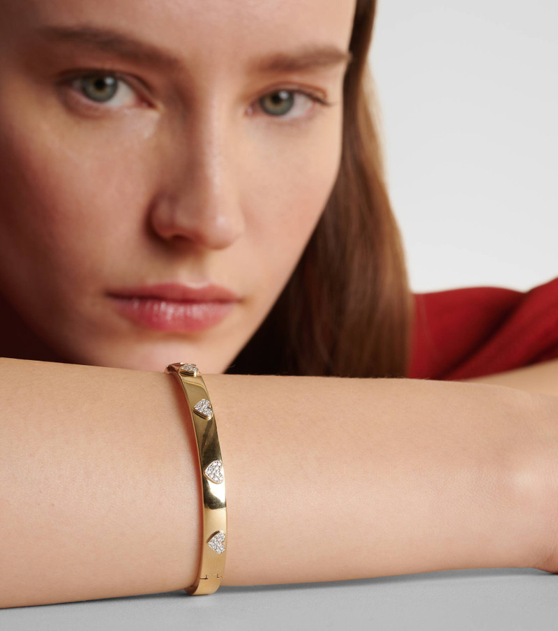 SYDNEY EVAN Heart 14kt gold bangle with diamonds outlook
