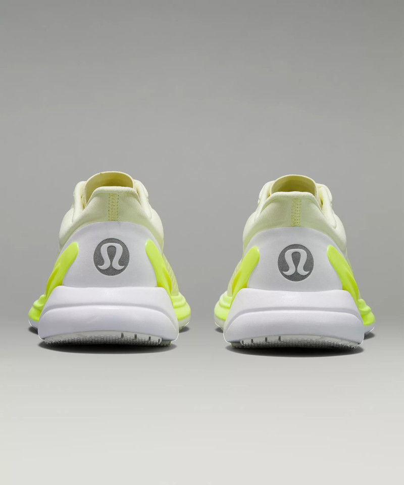 Women's Blissfeel Running Shoe 6