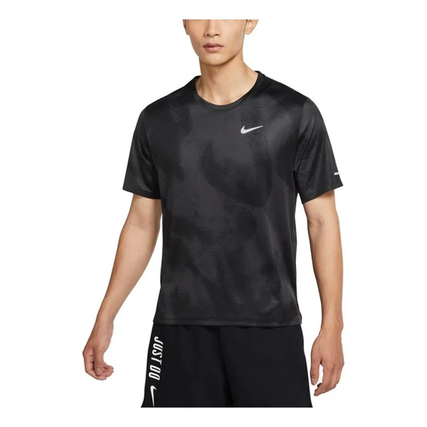 남자 나이키 훈련 빠른 건조한 Breathable 인쇄 둥근 목 짧은 소매 검정 t-셔츠 DD5320-045 - 1