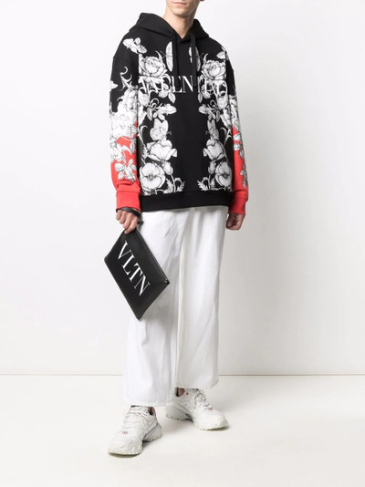 Valentino logo-print long-sleeve hoodie outlook