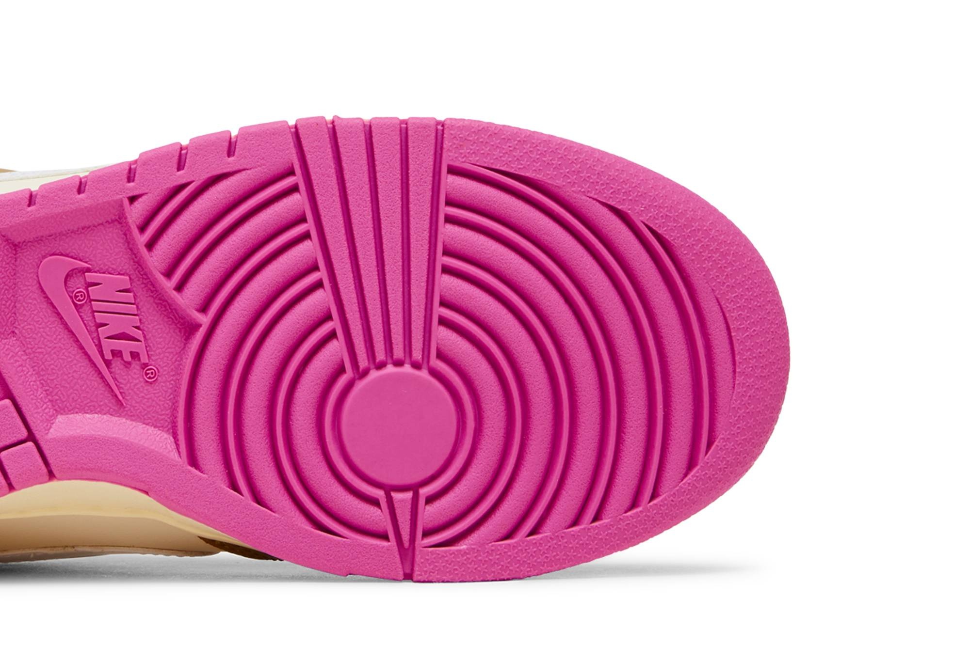 Wmns Dunk Low SE 'Dance - Bronzine Pink' - 5