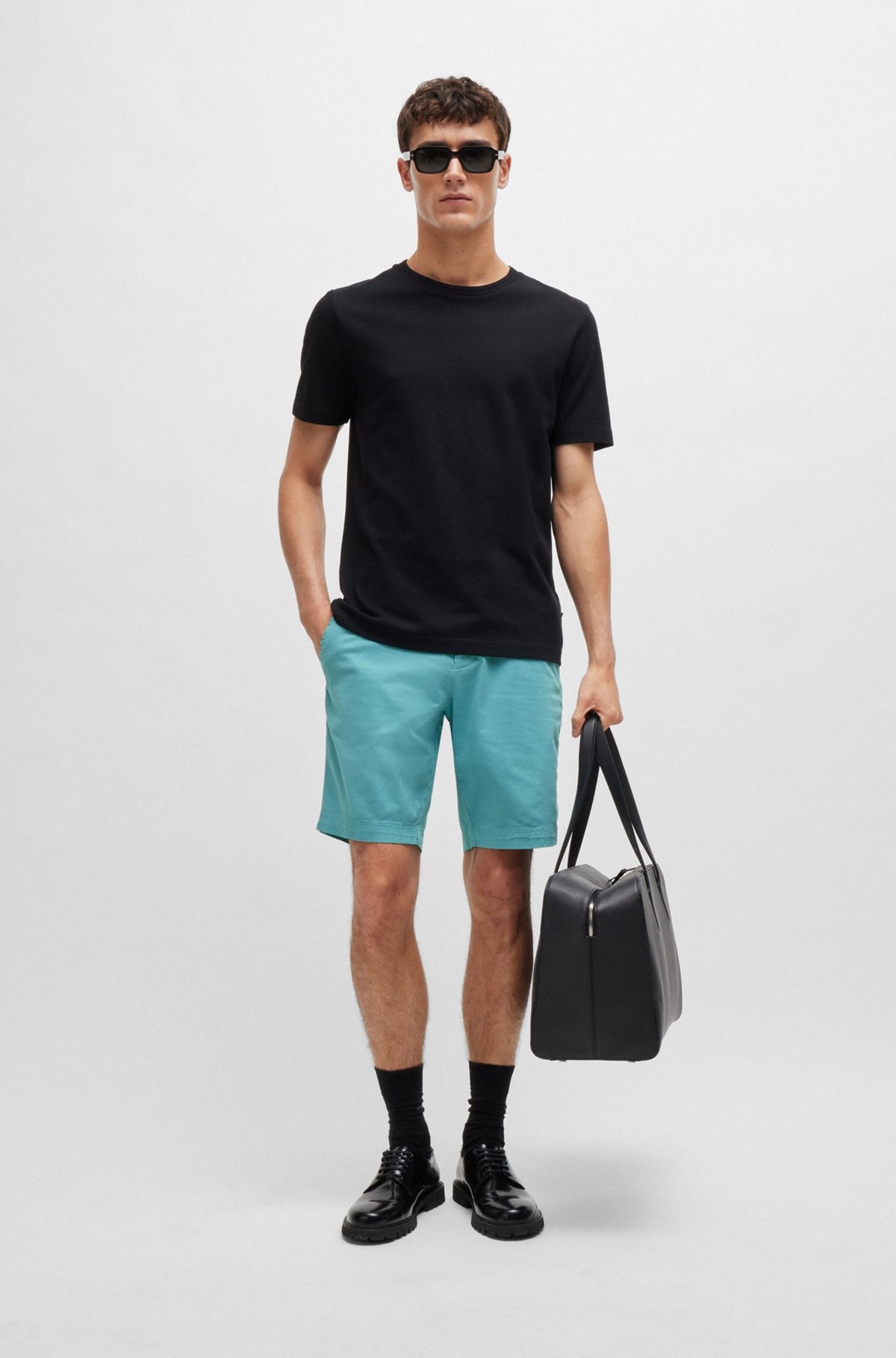 SLIM-FIT SHORTS IN STRETCH-COTTON TWILL - 3