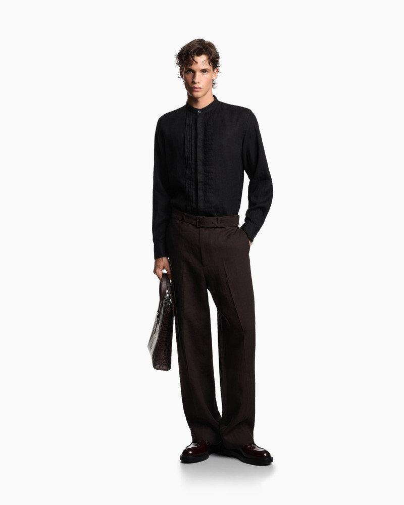 GARMENT-DYED LINEN SHIRT WITH GURU COLLAR AND PLEATED DETAIL 2