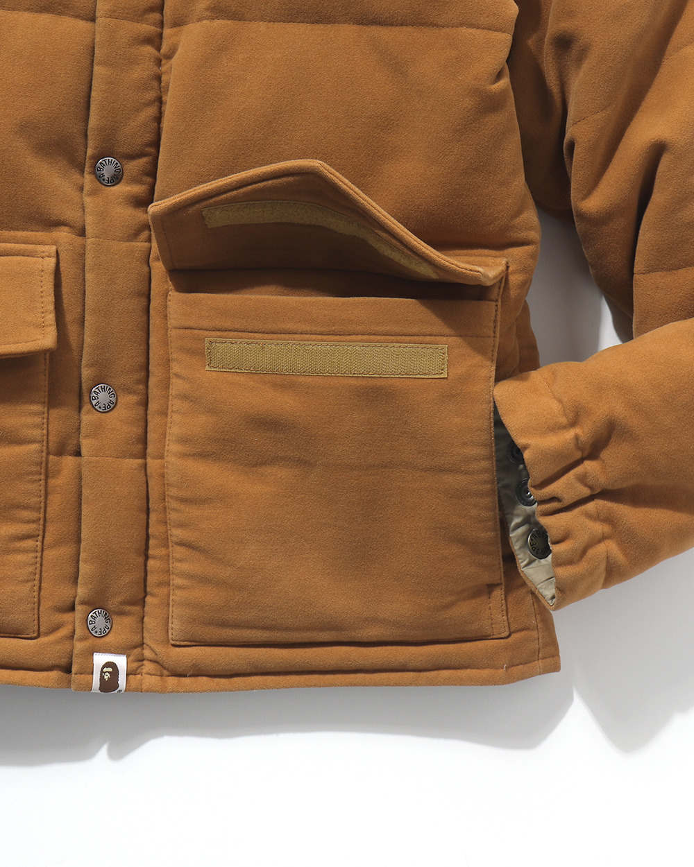 A BATHING APE - 8