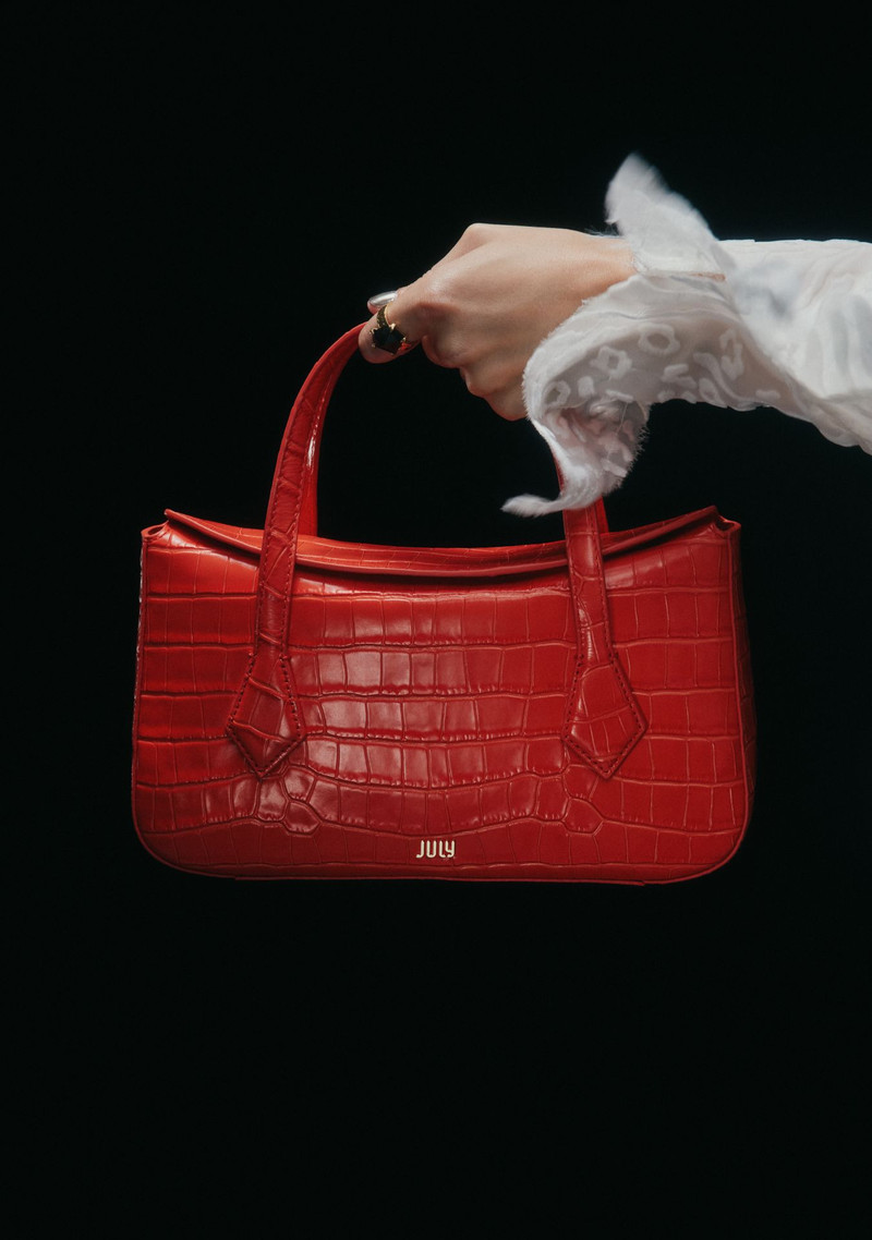July Juliette Frame Crossbody outlook