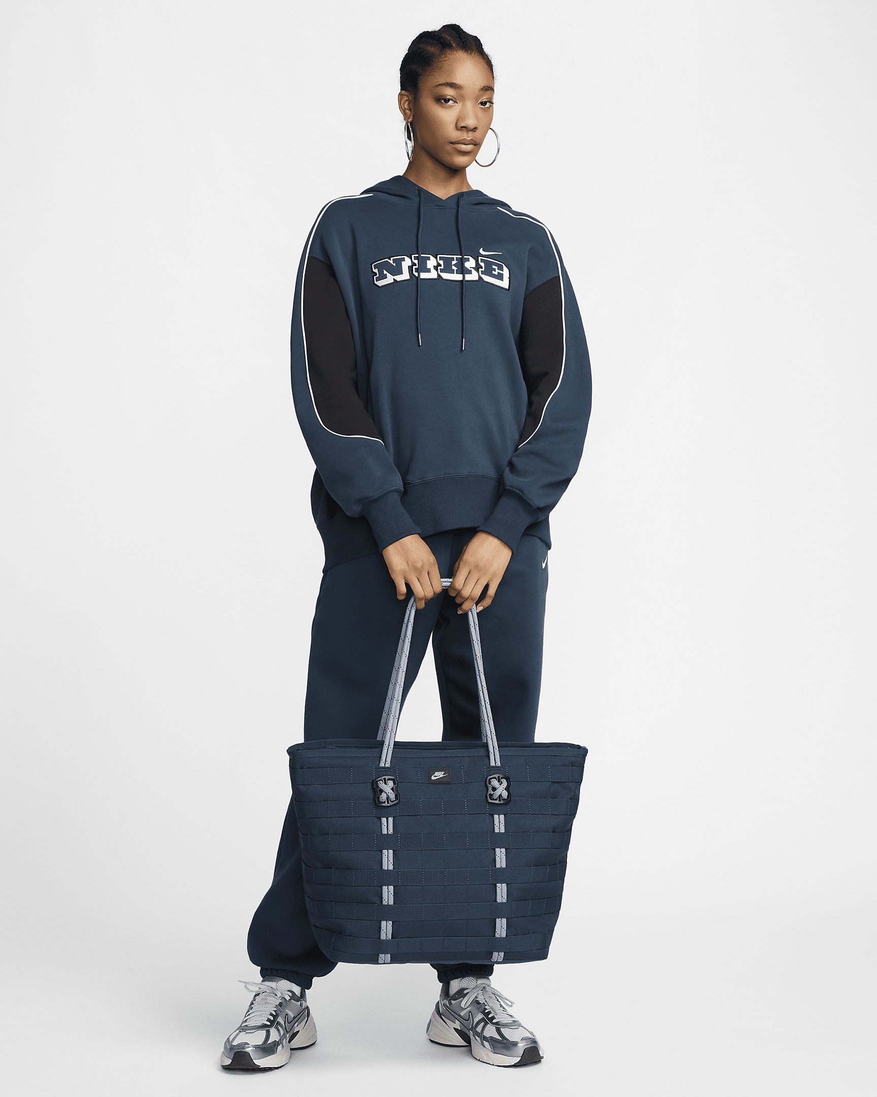 完売必須!☆Nike Sportswear RPM Tote (26L) Nike Sportswear RPM Tote Bag (26L) | JD Sports
